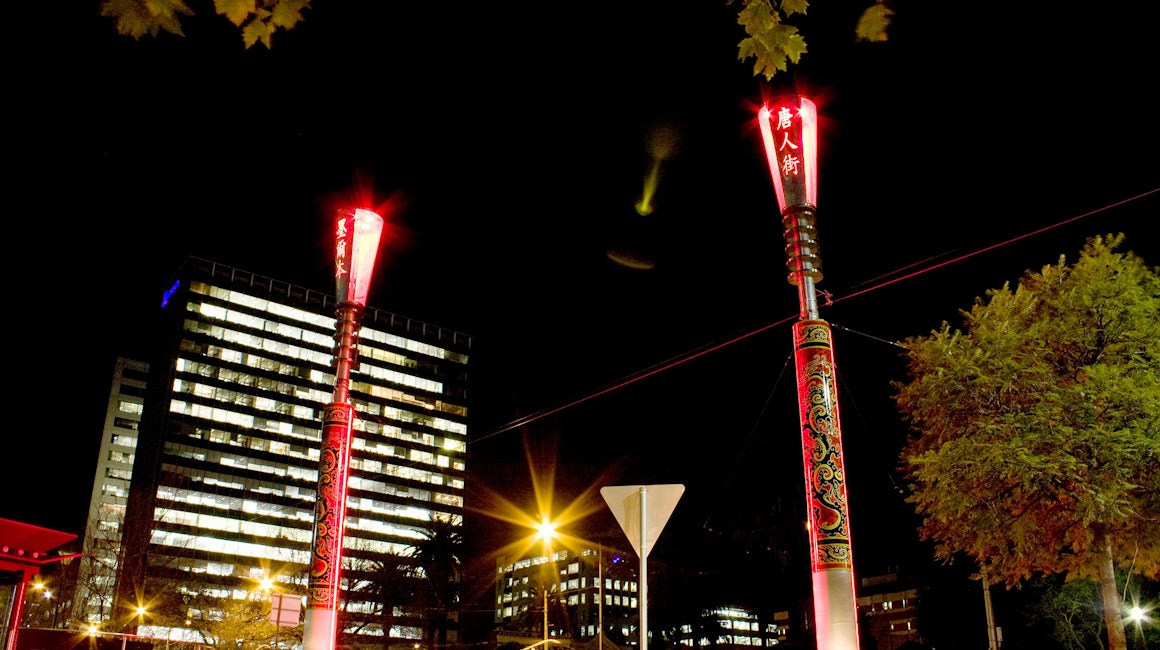 Coolon’s illuminated panels are used on two distinctive feature light poles situated at the entrance to Little Bourke Street, Melbourne. These striking talisman poles are a prominent beacon and signal the entrance to Melbourne's colourful Chinatown.
