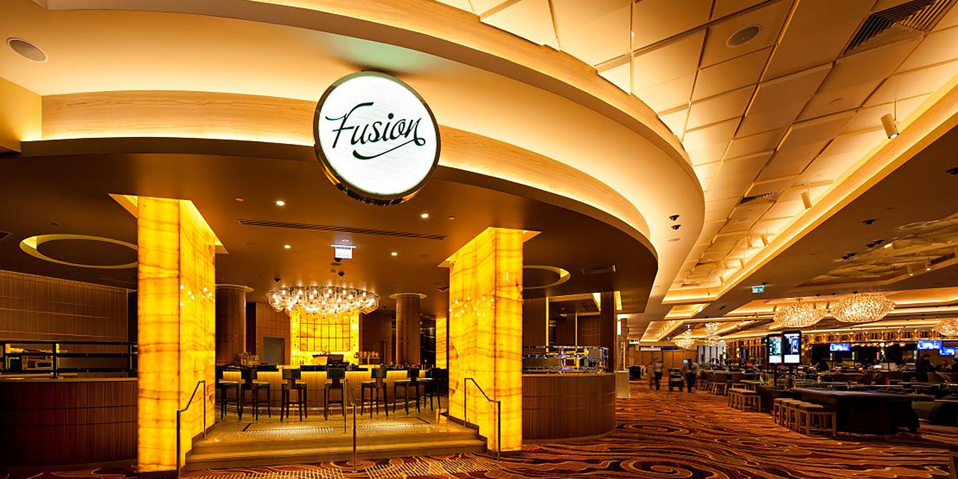 Aduro high-performance indirect LED strip in application, installed in the Crown Casino in Perth. Beautiful architectural lighting with a high CRI. 