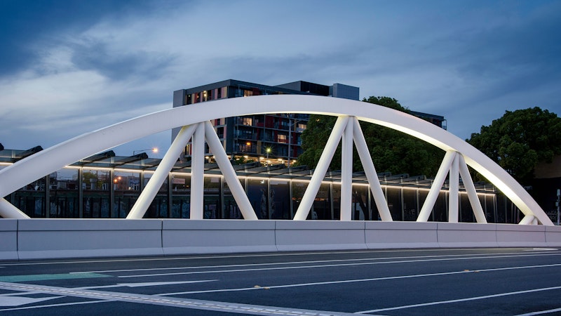 It’s not hard to see why this new improved bridge has quickly become an attraction and icon in the local area. The architecturally designed bridge’s pillars are highlighted using CP9 floodlights that add just the right amount of light and presence.