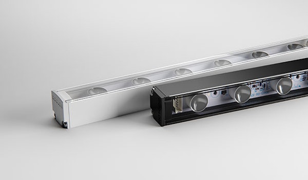 Aris is a compact and understated linear architectural luminaire.
