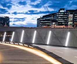 Primo features 240mm divisible length segments, allowing you to customise the ideal length for your cove lighting project. Primo features onboard dimming and thermal management.