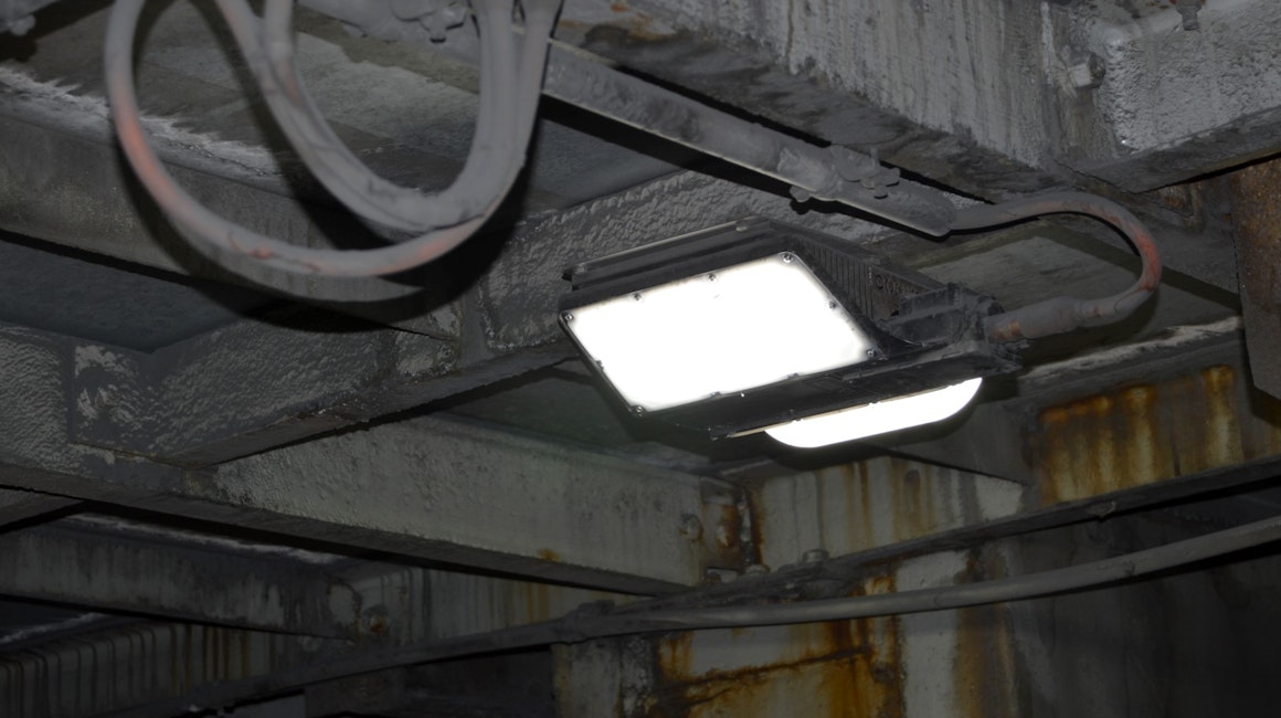 Coolon Tunnel Ray LED industrial lighting installed on a copper mine in northern queensland. Close up on Tunnel Ray LED industrial light.