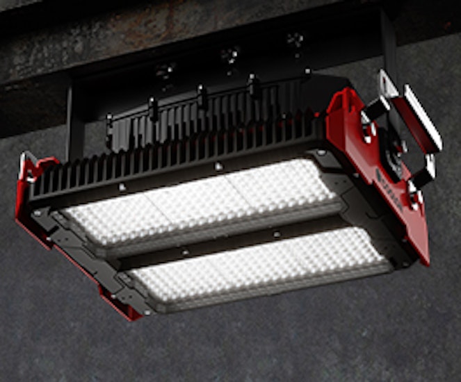 Poor light levels are a problem in high-ceilinged applications. But with STELLAR, they are not your problem. Beam shaping optics push lumens from extreme heights of as much as 30 metres, focusing light exactly where you need it.