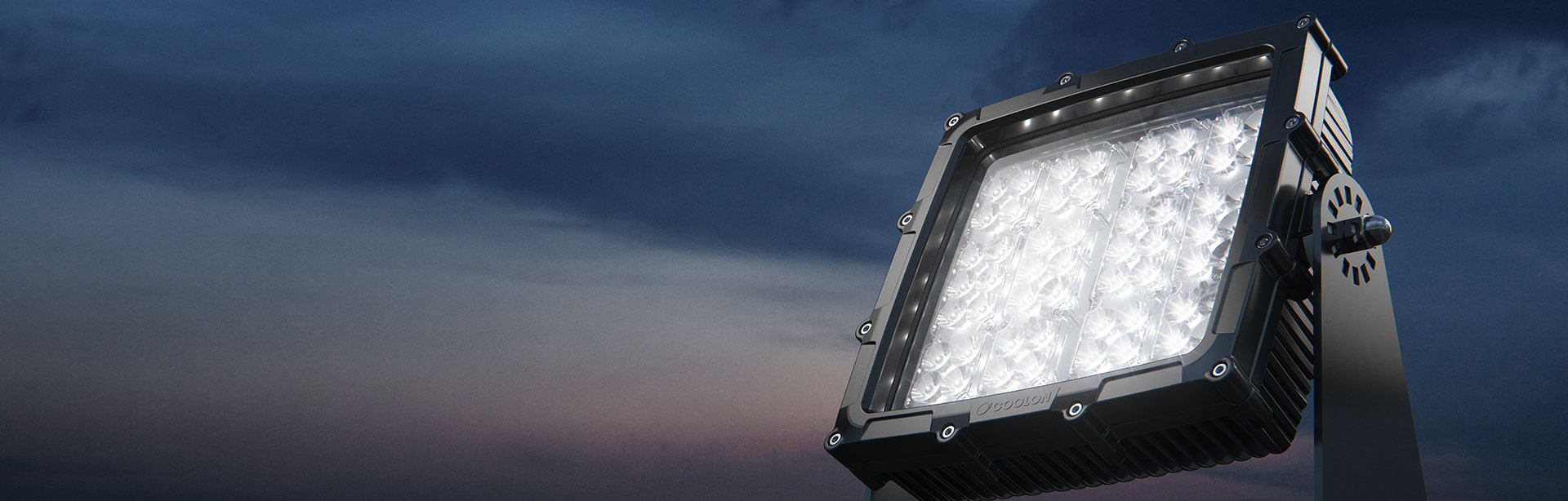 Heavy duty outlet flood lights