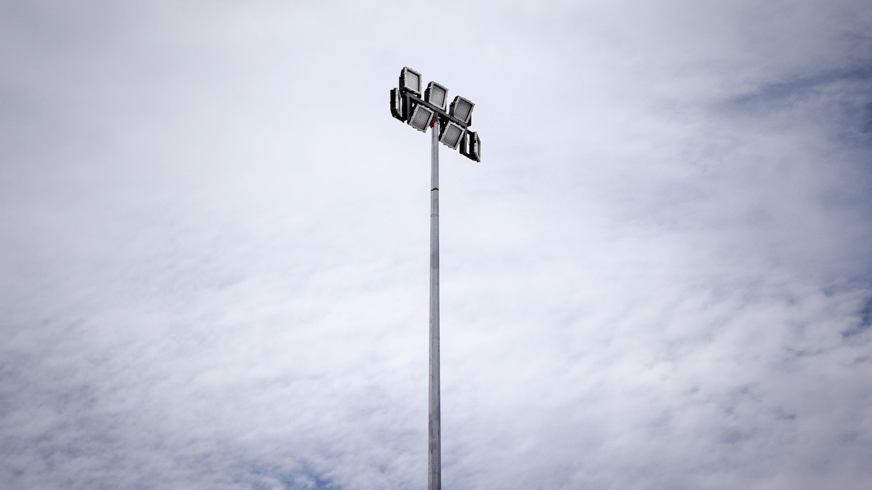 CP66 LED Flood Light in application, installed on a high mast pole on an industrial /  mine site